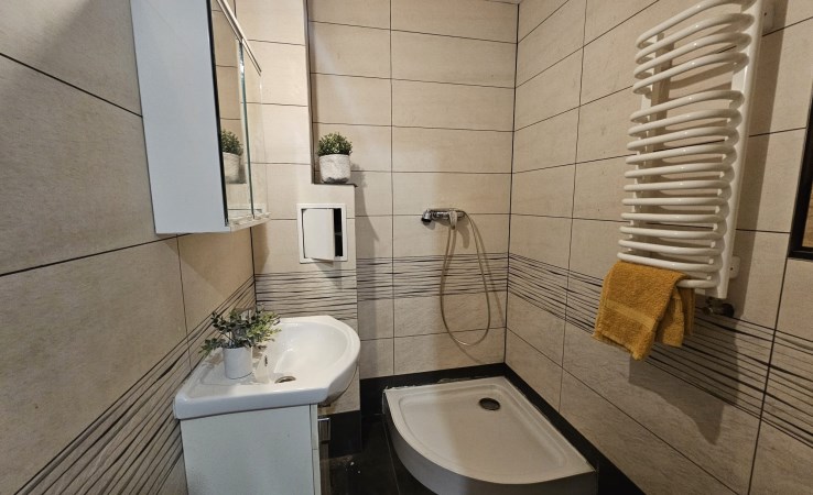 mieszkanie na sprzedaż - TOMASZÓW MAZOWIECKI 